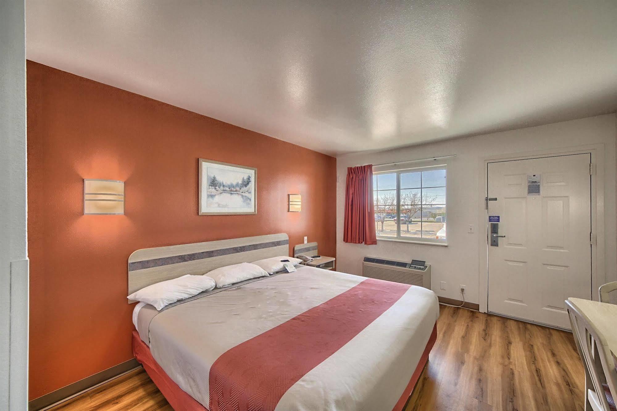 Motel 6-Kerrville, Tx Екстер'єр фото